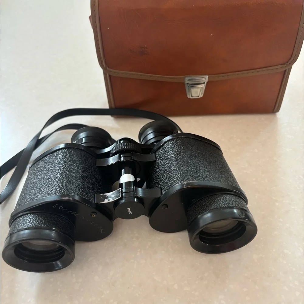7x35 Extra Wide Angle, Amber Coated Binoculars with Case- Sears 2527